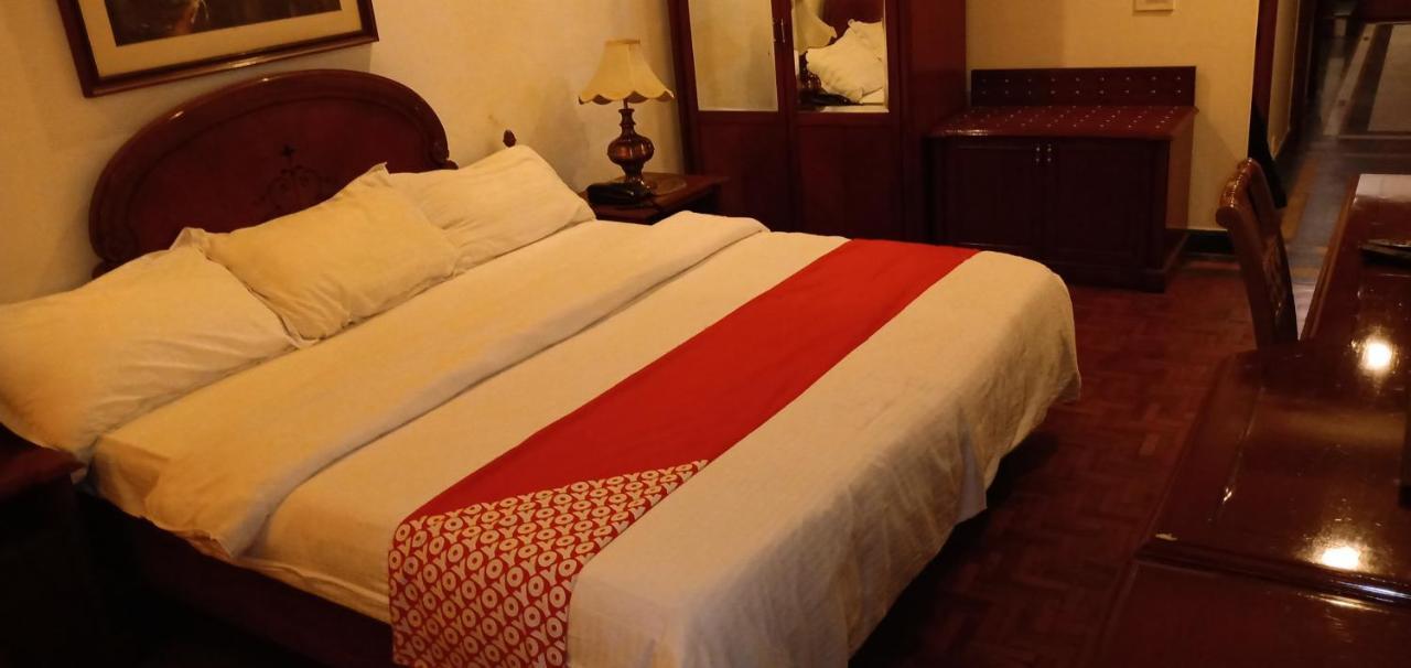 Hotel Fabexpress Kwality Regency à Chandīgarh Extérieur photo