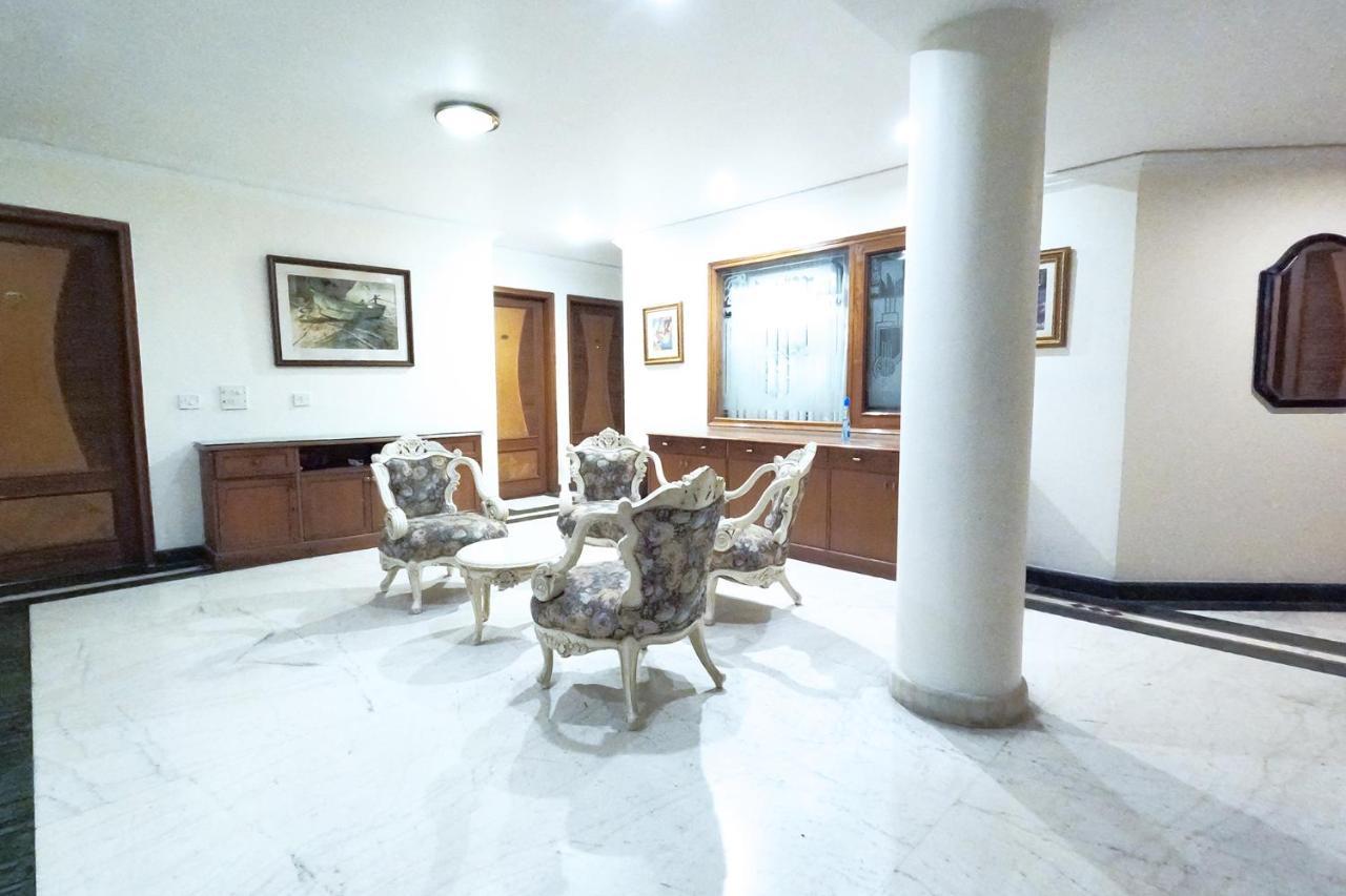 Hotel Fabexpress Kwality Regency à Chandīgarh Extérieur photo